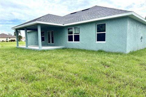 House in Rotonda, Florida 3 bedrooms, 186.73 sq.m. № 1642886 - photo 17