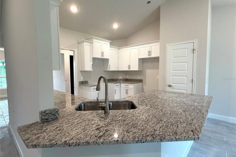 House in Rotonda, Florida 3 bedrooms, 186.73 sq.m. № 1642886 - photo 12
