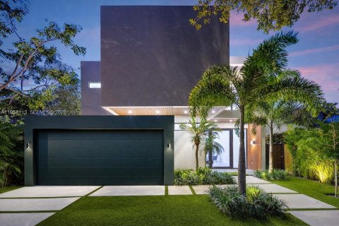 Купить виллу или дом в Майами, Флорида 5 спален, 308.53м2, № 2023258 - фото 8
