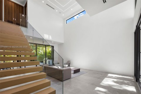 Купить виллу или дом в Майами, Флорида 5 спален, 308.53м2, № 2023258 - фото 23