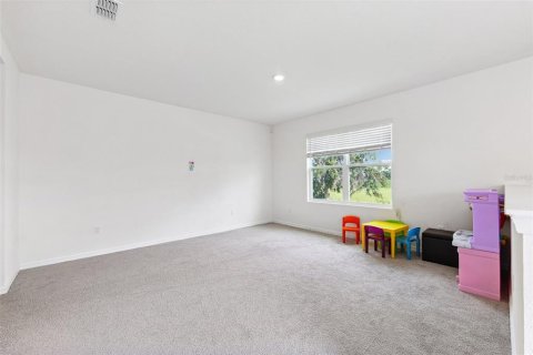 House in Wesley Chapel, Florida 4 bedrooms, 220.27 sq.m. № 1786330 - photo 17