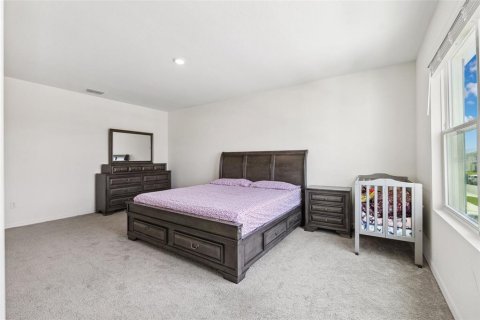 House in Wesley Chapel, Florida 4 bedrooms, 220.27 sq.m. № 1786330 - photo 18