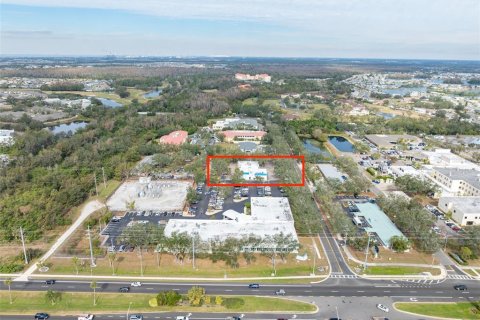 Propiedad comercial en venta en Sun City Center, Florida, 763.19 m2 № 1741198 - foto 4