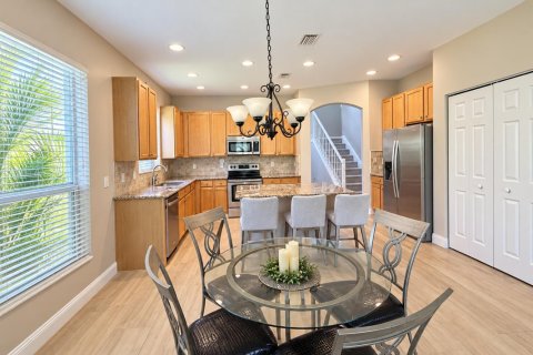 Villa ou maison à louer à Jensen Beach, Floride: 3 chambres, 235.6 m2 № 2397144 - photo 16