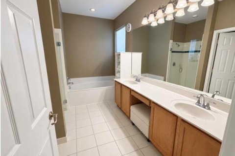 Villa ou maison à louer à Jensen Beach, Floride: 3 chambres, 235.6 m2 № 2397144 - photo 8