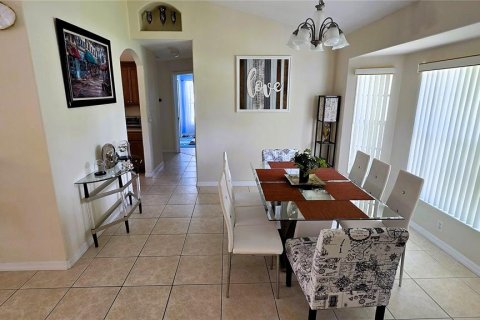 Villa ou maison à vendre à North Port, Floride: 3 chambres, 178.74 m2 № 1847052 - photo 19