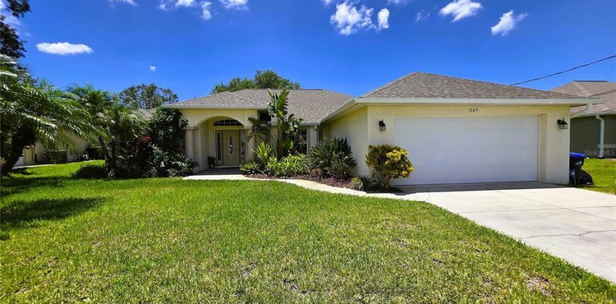 Villa ou maison à North Port, Floride 3 chambres, 178.74 m2 № 1847052