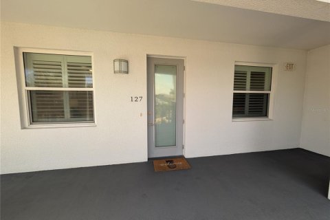 Condominio en alquiler en Punta Gorda, Florida, 2 dormitorios, 152.55 m2 № 1852779 - foto 2