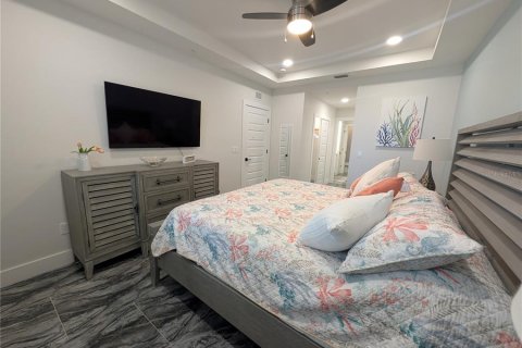 Condominio en alquiler en Punta Gorda, Florida, 2 dormitorios, 152.55 m2 № 1852779 - foto 6