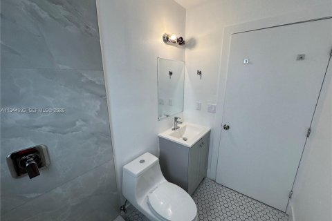 Apartment in Miami, Florida 1 bedroom, 92.9 sq.m. № 2003432 - photo 9