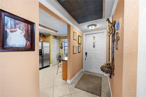 Condominio en venta en Pembroke Pines, Florida, 2 dormitorios, 94.85 m2 № 1864107 - foto 7