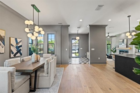 Villa ou maison à vendre à Tampa, Floride: 5 chambres, 385.45 m2 № 1615337 - photo 11