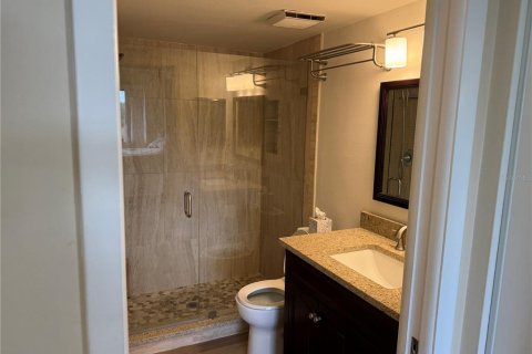 Condominio en alquiler en Sarasota, Florida, 2 dormitorios, 90.67 m2 № 2114743 - foto 17