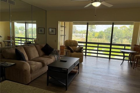 Condominio en alquiler en Sarasota, Florida, 2 dormitorios, 90.67 m2 № 2114743 - foto 12