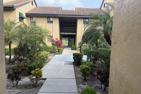 Condominio en alquiler en Sarasota, Florida, 2 dormitorios, 90.67 m2 № 2114743 - foto 4
