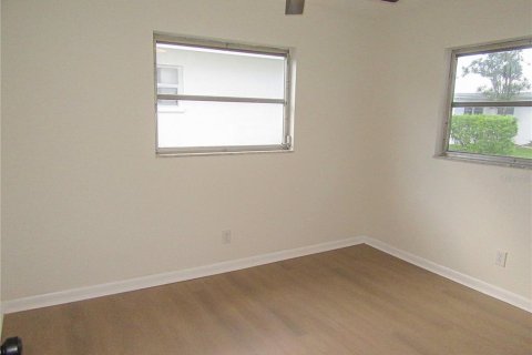 Casa en venta en Pinellas Park, Florida, 2 dormitorios, 104.52 m2 № 1526765 - foto 29