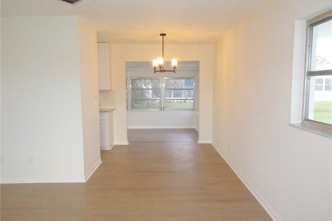 Casa en venta en Pinellas Park, Florida, 2 dormitorios, 104.52 m2 № 1526765 - foto 9