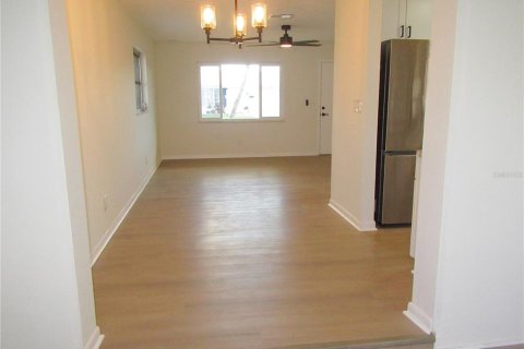 Casa en venta en Pinellas Park, Florida, 2 dormitorios, 104.52 m2 № 1526765 - foto 17