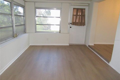 Casa en venta en Pinellas Park, Florida, 2 dormitorios, 104.52 m2 № 1526765 - foto 24