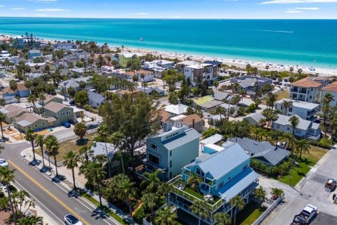 Villa ou maison à Saint Pete Beach, Floride 3 chambres, 254.83 m2 № 2199819