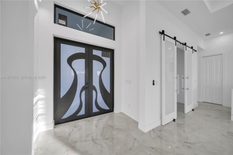 Villa ou maison à vendre à Cape Coral, Floride: 3 chambres, 153.75 m2 № 2041128 - photo 13