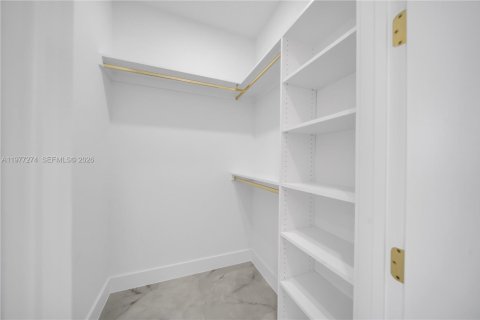 Villa ou maison à vendre à Cape Coral, Floride: 3 chambres, 153.75 m2 № 2041128 - photo 26