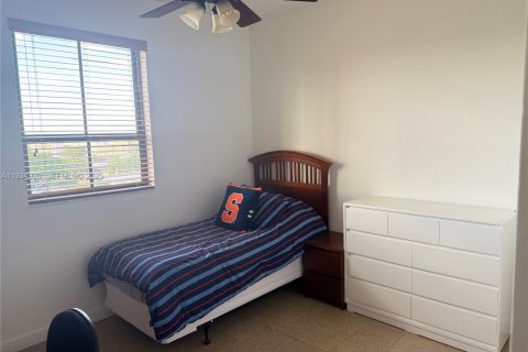 Copropriété à vendre à Miami, Floride: 2 chambres, 112.32 m2 № 1993653 - photo 24