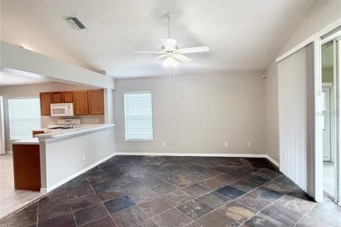 Casa en alquiler en Wesley Chapel, Florida, 3 dormitorios, 148.92 m2 № 1905280 - foto 11