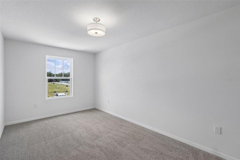 Townhouse in Zephyrhills, Florida 3 bedrooms, 146.14 sq.m. № 2259197 - photo 17