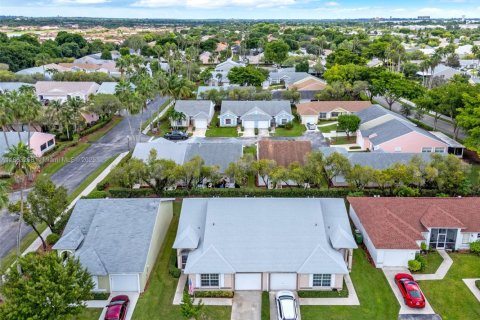 Villa ou maison à vendre à Homestead, Floride: 2 chambres, 109.62 m2 № 1931237 - photo 25
