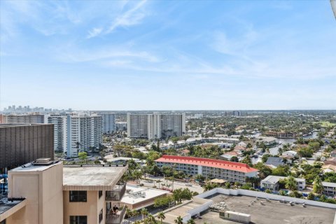 Купить кондоминиум в Форт-Лодердейл, Флорида 1 спальня, 97.55м2, № 992133 - фото 1