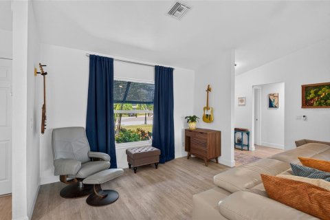 Villa ou maison à vendre à Punta Gorda, Floride: 3 chambres, 161 m2 № 2226327 - photo 18