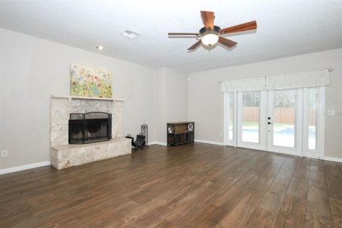 Casa en venta en Apopka, Florida, 6 dormitorios, 331.85 m2 № 2198321 - foto 13