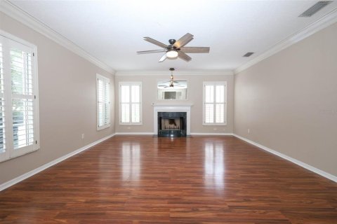 Casa en venta en Apopka, Florida, 6 dormitorios, 331.85 m2 № 2198321 - foto 10