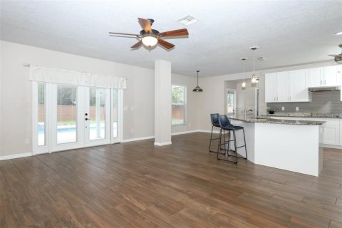 Casa en venta en Apopka, Florida, 6 dormitorios, 331.85 m2 № 2198321 - foto 21