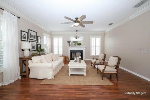Casa en venta en Apopka, Florida, 6 dormitorios, 331.85 m2 № 2198321 - foto 9