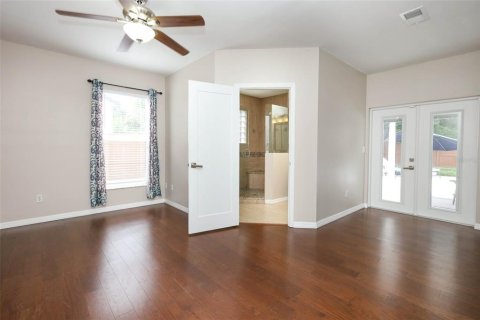 Casa en venta en Apopka, Florida, 6 dormitorios, 331.85 m2 № 2198321 - foto 25