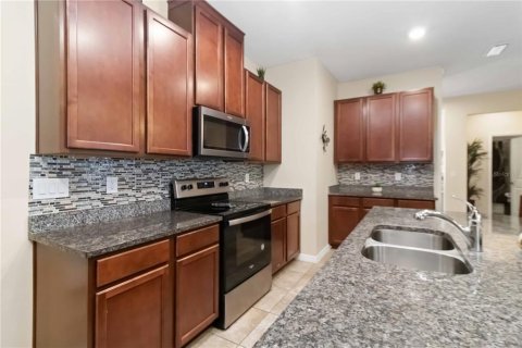 House in Riverview, Florida 5 bedrooms, 276.85 sq.m. № 1528819 - photo 16