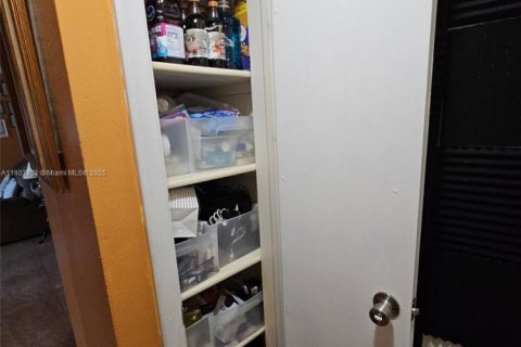 Casa en venta en Sunrise, Florida, 3 dormitorios, 138.42 m2 № 1956586 - foto 10