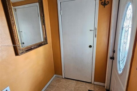 Casa en venta en Sunrise, Florida, 3 dormitorios, 138.42 m2 № 1956586 - foto 8