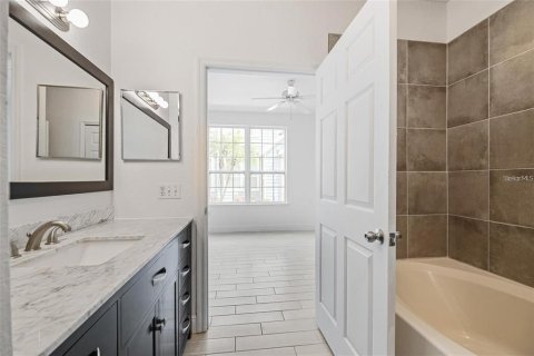Copropriété à louer à Sarasota, Floride: 2 chambres, 103.31 m2 № 2114126 - photo 25