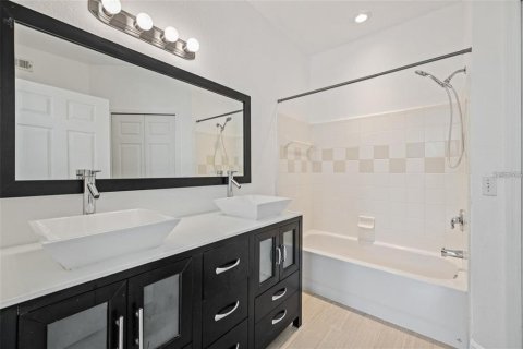 Copropriété à louer à Sarasota, Floride: 2 chambres, 103.31 m2 № 2114126 - photo 22