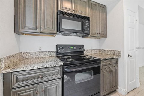 Copropriété à louer à Sarasota, Floride: 2 chambres, 103.31 m2 № 2114126 - photo 11