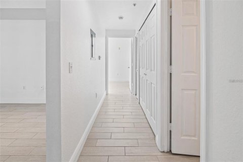 Copropriété à louer à Sarasota, Floride: 2 chambres, 103.31 m2 № 2114126 - photo 27
