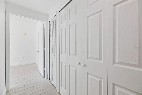 Copropriété à louer à Sarasota, Floride: 2 chambres, 103.31 m2 № 2114126 - photo 28