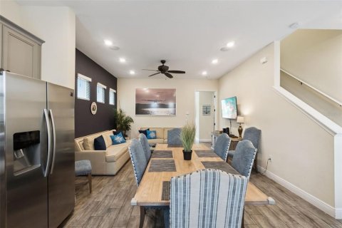 Casa en venta en Kissimmee, Florida, 3 dormitorios, 145.3 m2 № 2198246 - foto 3