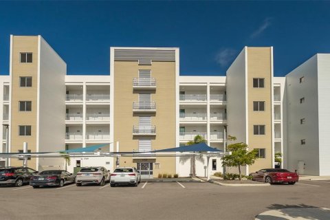 Condominio en venta en Sarasota, Florida, 1 dormitorio, 83.24 m2 № 1732274 - foto 1