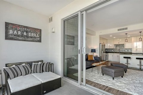 Condominio en venta en Sarasota, Florida, 1 dormitorio, 83.24 m2 № 1732274 - foto 29