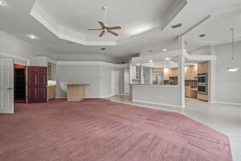 Купить виллу или дом в Пинеллас-Парк, Флорида 14 комнат, 397.16м2, № 1907353 - фото 26