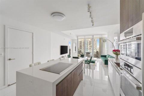Copropriété à vendre à Miami, Floride: 1 chambre, 94.57 m2 № 1895969 - photo 7
